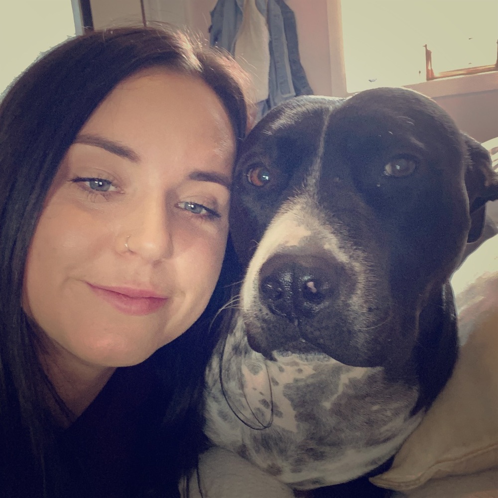 Meet your Posher, Corina